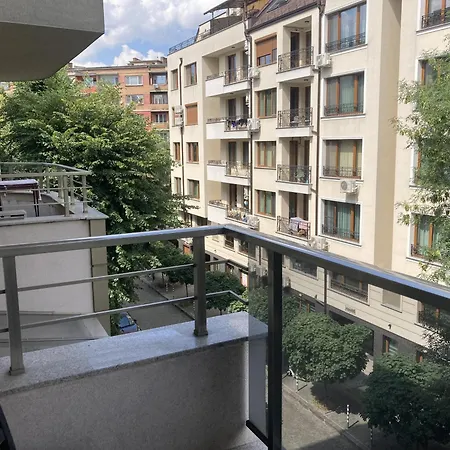 Kyluks 1br By Bulgarianhomes Lägenhet Sofia